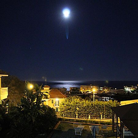 La Pace, Il Sole, Il Mare - Sanremo Casa Indipendente Vista Mare, Posto Auto Privato, Ampio Spazio Esterno Attrezzato, A Pochi Minuti Dalle Spiagge Exteriör bild