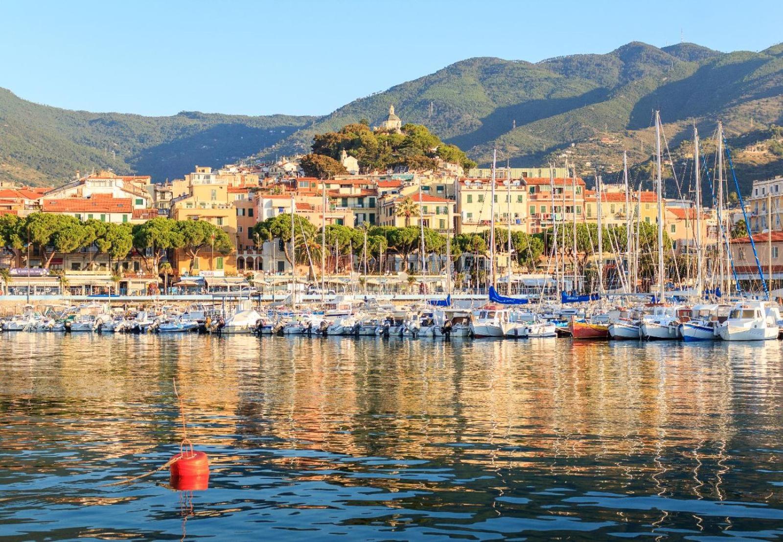 La Pace, Il Sole, Il Mare - Sanremo Casa Indipendente Vista Mare, Posto Auto Privato, Ampio Spazio Esterno Attrezzato, A Pochi Minuti Dalle Spiagge Exteriör bild